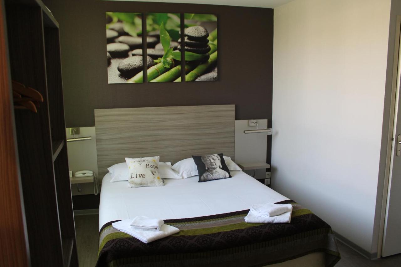 סוסטון Hotel Du Centre מראה חיצוני תמונה